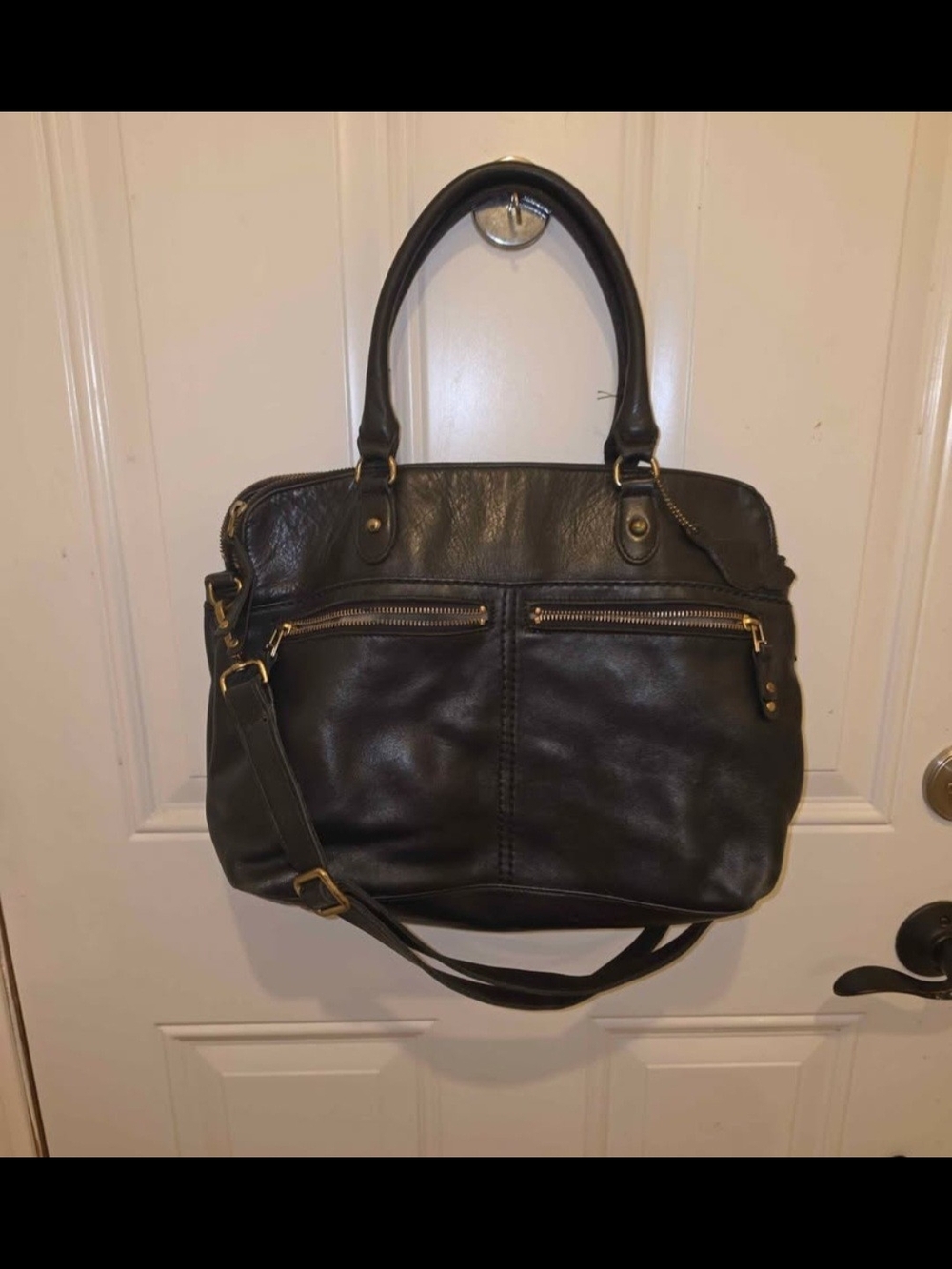 Roots Black Leather Handbag with Gold Logo Plaque - Picture 2 of 10
